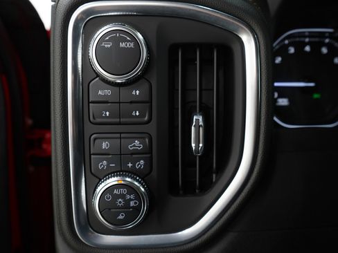 Used 2022 GMC Sierra 1500 AT4 image 28