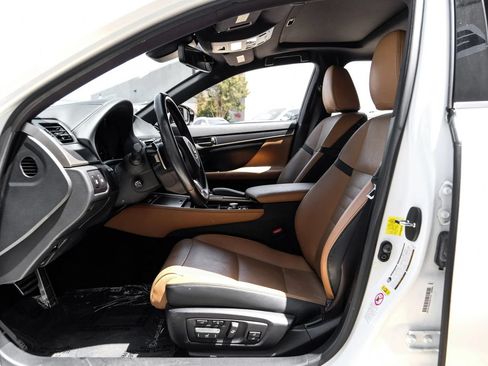 Used 2018 Lexus GS 350 F Sport RWD image 3