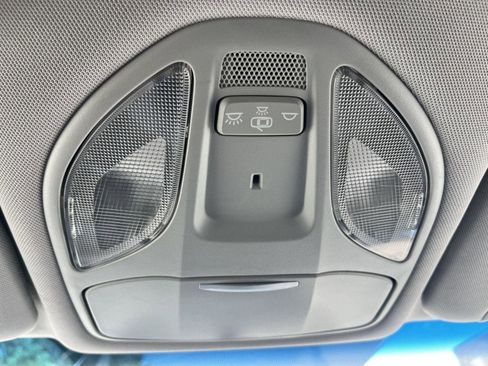Used 2017 Hyundai Santa Fe Sport AWD/4WD image 27