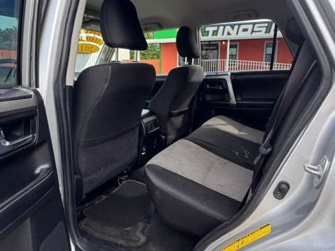 Used 2018 Toyota 4Runner SR5 RWD image 9