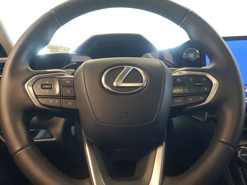 Used 2024 Lexus NX 250 FWD w/ Cold Area Package image 25