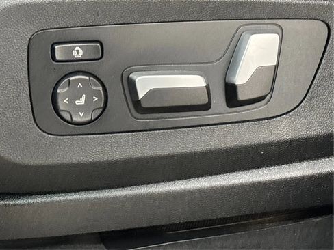 Used 2020 BMW X5 xDrive40i w/ Premium Package image 25