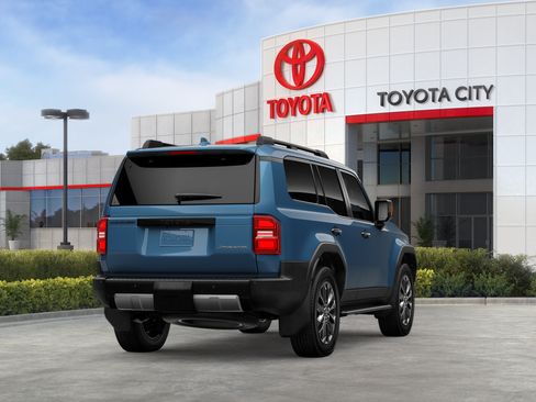 New 2027 Toyota Land Cruiser AWD/4WD image 12