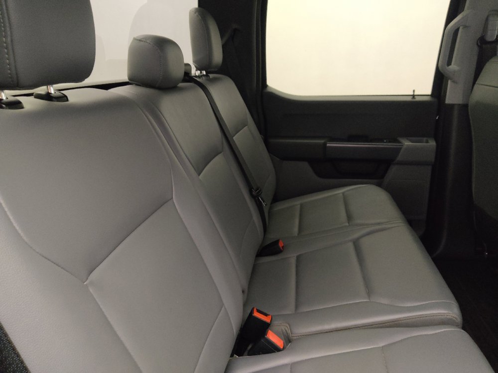 Used 2021 Ford F150 XL w/ Equipment Group 101A High RWD image 19