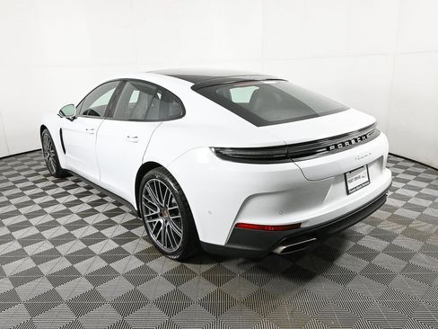 New 2026 Porsche Panamera image 3