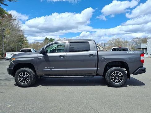 Used 2018 Toyota Tundra SR5 w/ TRD Off Road Package AWD/4WD image 8