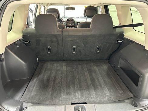 Used 2016 Jeep Patriot Sport image 27