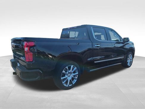 Used 2022 Chevrolet Silverado 1500 High Country AWD/4WD image 5