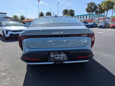New 2026 Kia K4 LXS image 7