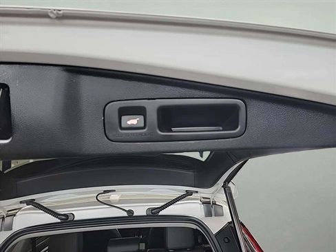 Used 2022 Honda CR-V Touring image 28