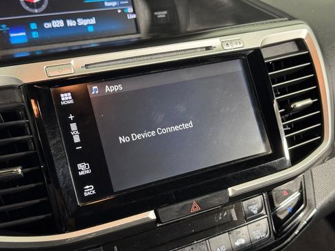 Used 2016 Honda Accord EX-L image 12