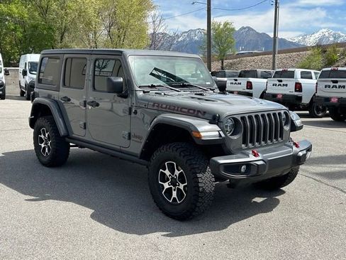 Used 2022 Jeep Wrangler Unlimited Rubicon w/ LED Lighting Group AWD/4WD image 7