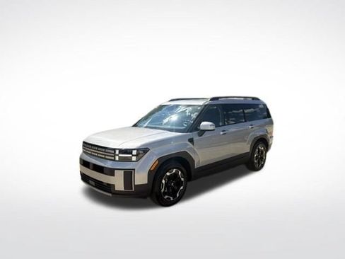 Used 2026 Hyundai Santa Fe SEL FWD image 7