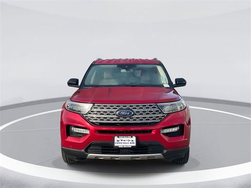 Used 2023 Ford Explorer Limited image 2