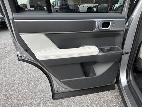 Used 2026 Hyundai Santa Fe SEL FWD image 21