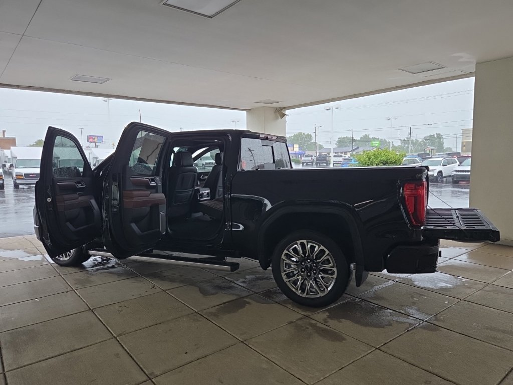 Used 2025 GMC Sierra 1500 Denali Ultimate AWD/4WD image 13