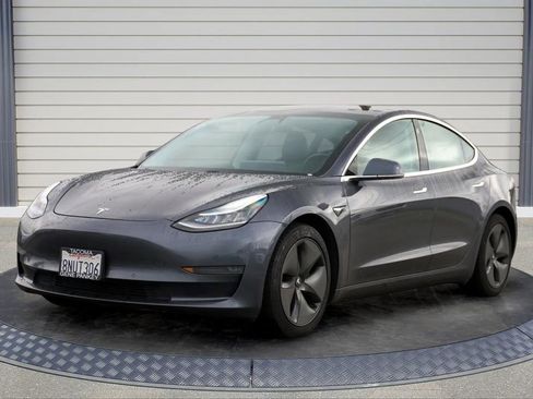 Used 2020 Tesla Model 3 Long Range image 3