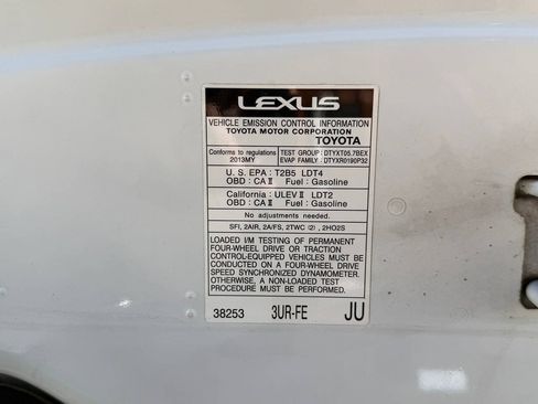 Used 2013 Lexus LX 570 4WD w/ Luxury Pkg image 67