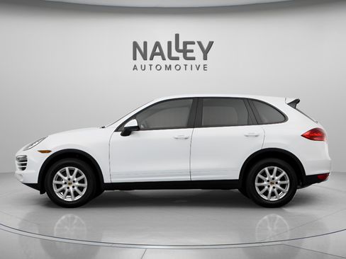 Used 2014 Porsche Cayenne S image 3