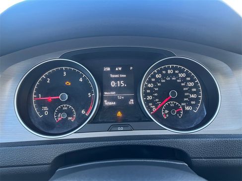 Used 2015 Volkswagen Golf TDI SE w/ Lighting Package image 23