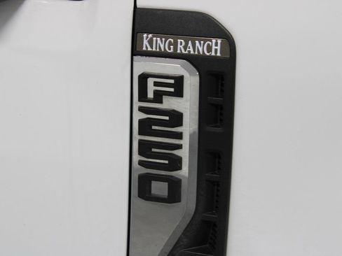 Used 2024 Ford F250 King Ranch w/ Chrome Package image 12