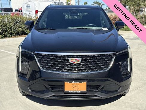 Used 2024 Cadillac XT4 Premium Luxury image 8