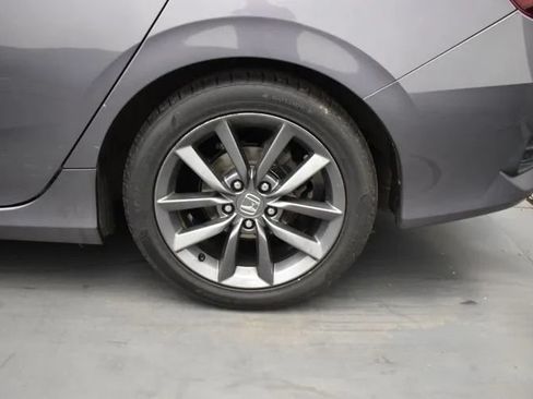 Used 2020 Honda Civic EX image 36