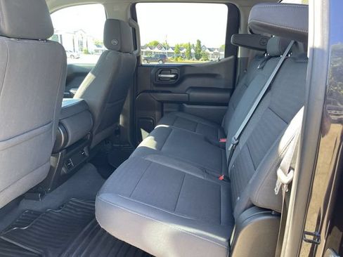 Used 2022 Chevrolet Silverado 1500 Custom Trail Boss AWD/4WD image 13