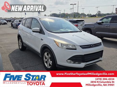 Used 2016 Ford Escape SE FWD image 1