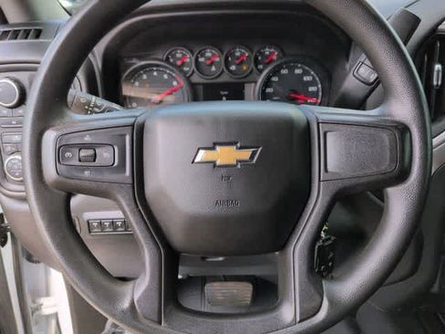Used 2021 Chevrolet Silverado 2500 Custom w/ Custom Value Package AWD/4WD image 22