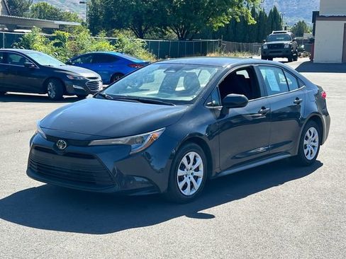 Used 2024 Toyota Corolla LE FWD image 9