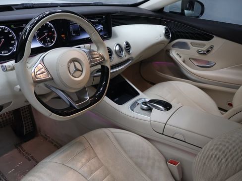 Used 2017 Mercedes-Benz S 550 Cabriolet image 19