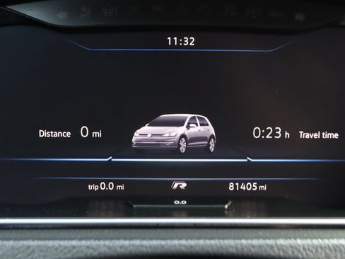 Used 2018 Volkswagen Golf R 4-Door AWD/4WD image 23