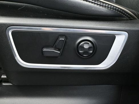 Used 2020 RAM 1500 Laramie image 20