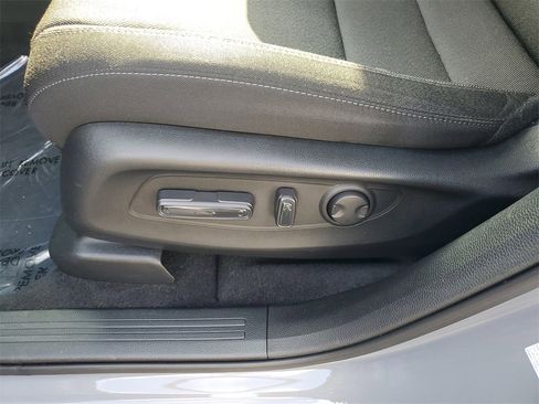 Certified 2024 Honda CR-V EX image 19