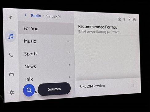 Used 2023 Toyota RAV4 XLE Premium image 13