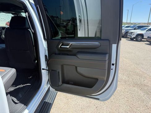 Used 2024 GMC Sierra 3500 AT4 w/ AT4 Premium Plus Package AWD/4WD image 25