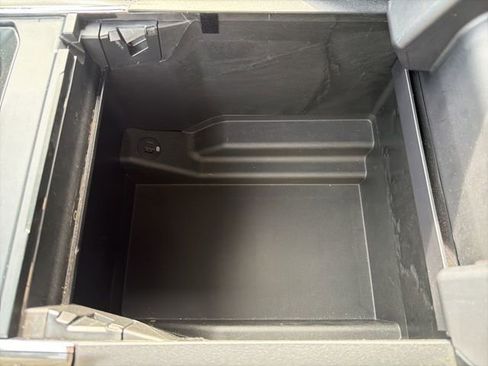 Used 2023 Ford F150 Lariat w/ Equipment Group 502A High image 44