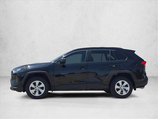 Used 2021 Toyota RAV4 LE FWD image 9