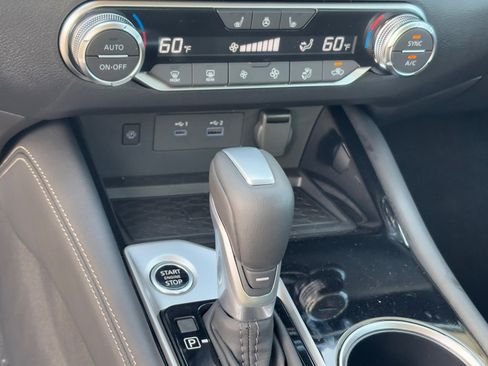 New 2025 Nissan Altima 2.5 SL image 26