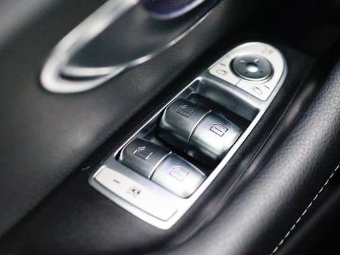 Certified 2023 Mercedes-Benz E 350 4MATIC Sedan image 35