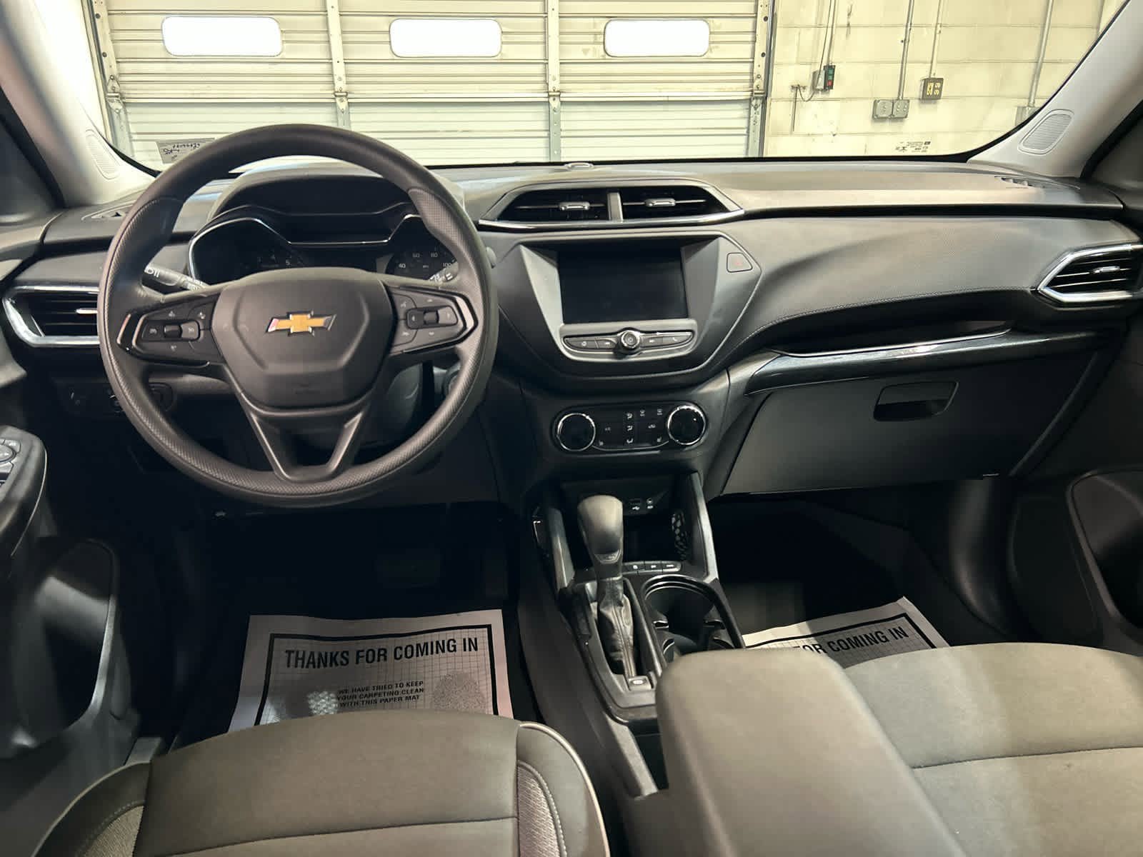 Used 2023 Chevrolet TrailBlazer LT AWD/4WD image 12