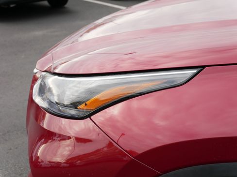 Certified 2022 Toyota Highlander LE image 16