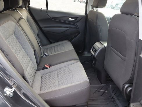 Used 2022 Chevrolet Equinox LT AWD/4WD image 19