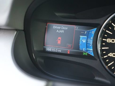 Used 2014 Ford Edge SEL w/ Equipment Group 205A FWD image 25