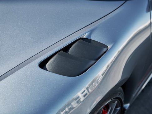 Used 2025 Porsche 718 Boxster Spyder RS w/ Accent Package Logos image 9