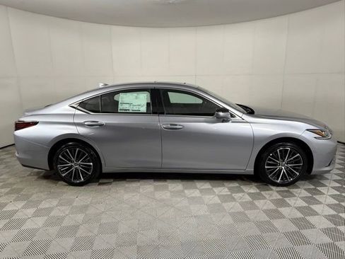 New 2025 Lexus ES 350 350 image 8