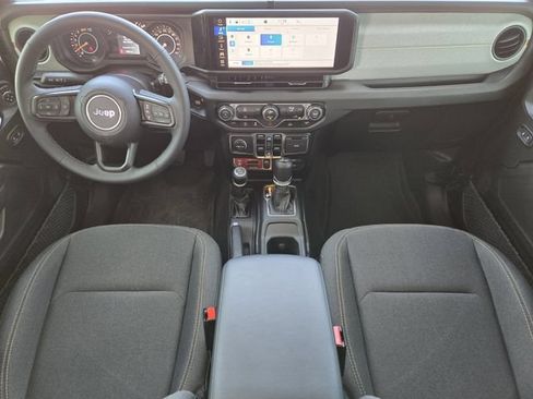 Certified 2025 Jeep Wrangler Unlimited Sport AWD/4WD image 34