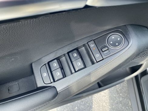 New 2026 Kia Seltos S image 13