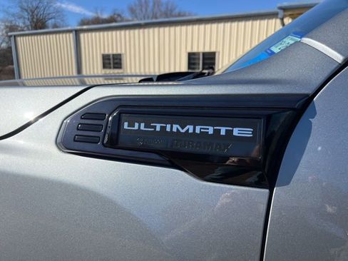 Used 2024 GMC Sierra 2500 Denali Ultimate w/ Max Trailering Package image 6